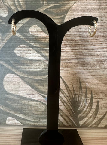 Twisted Beauty Click Hoop (met keuze uit 10 bedels)