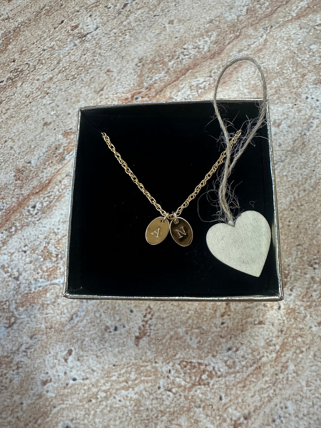 Noelle schakel ketting (met initialen)