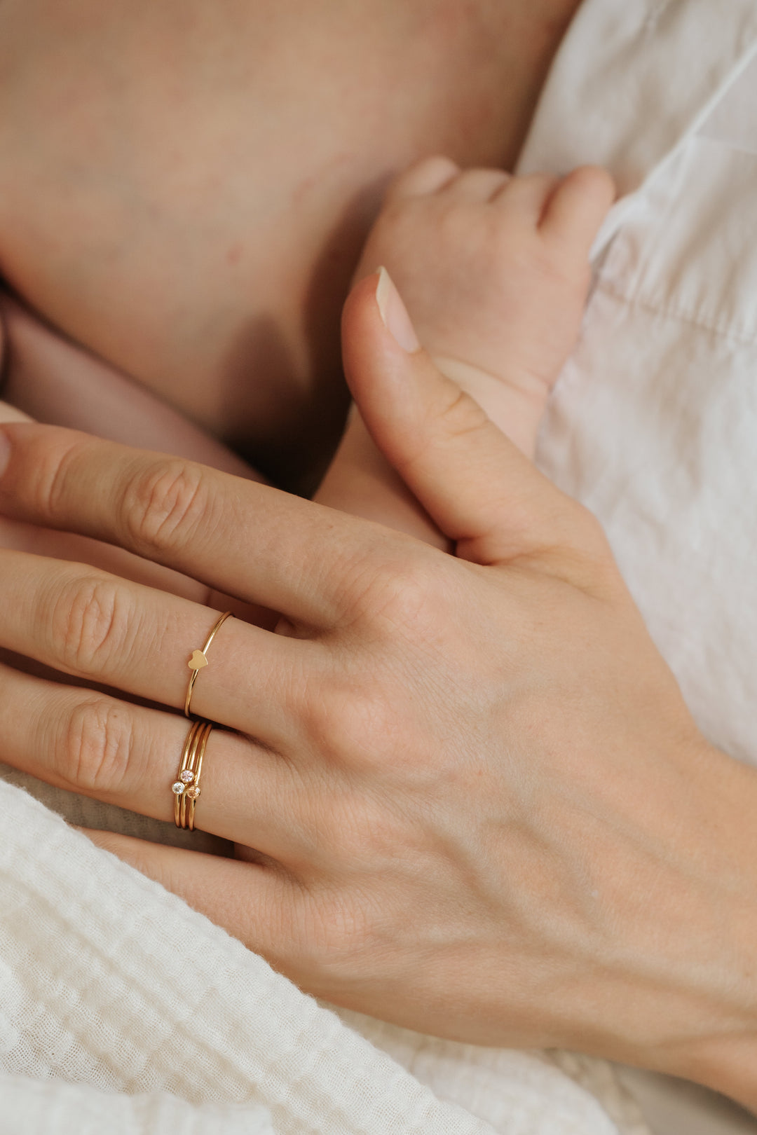 Birthstone ring maart