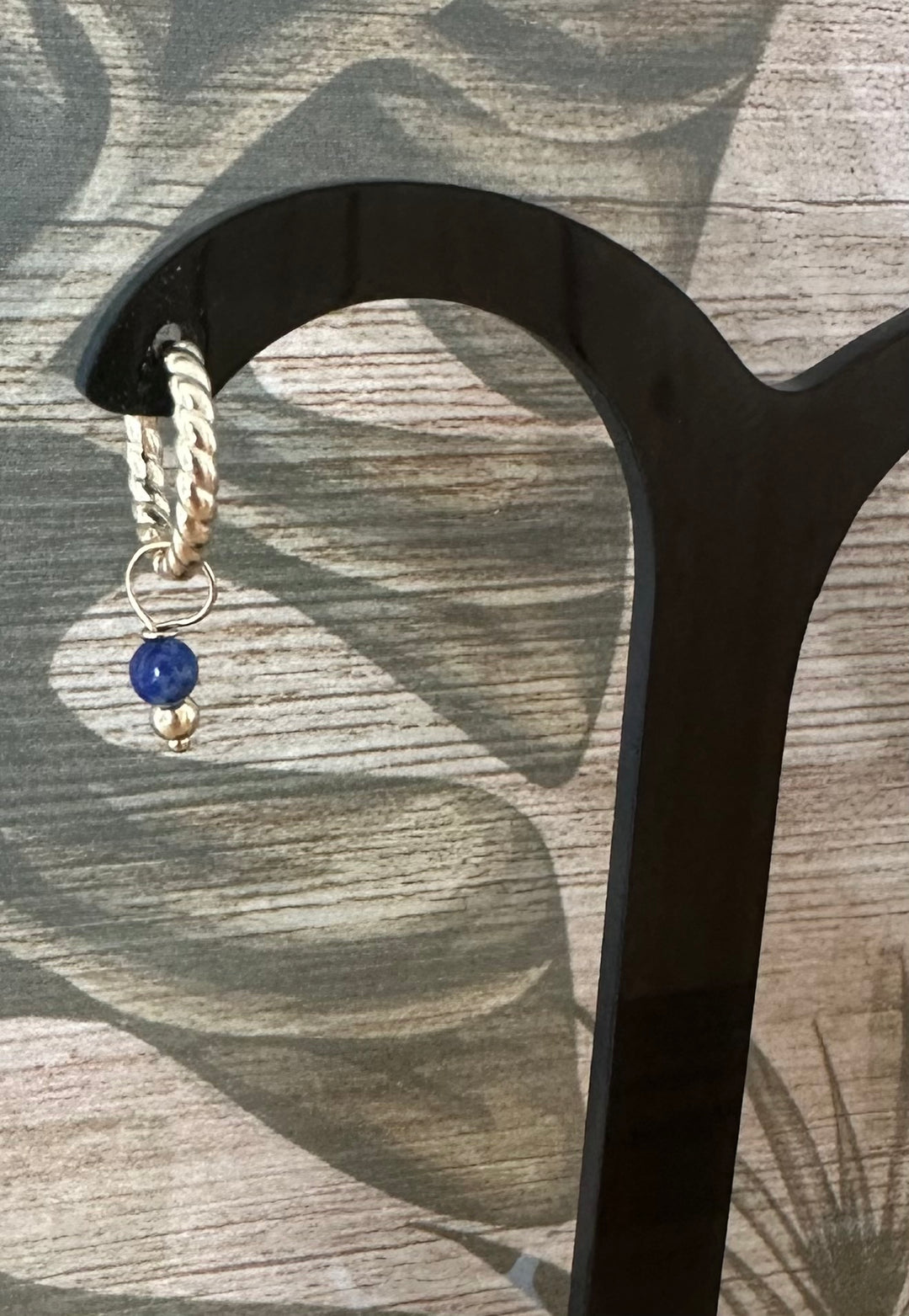 Twisted Beauty Click Hoop (met keuze uit 10 bedels)