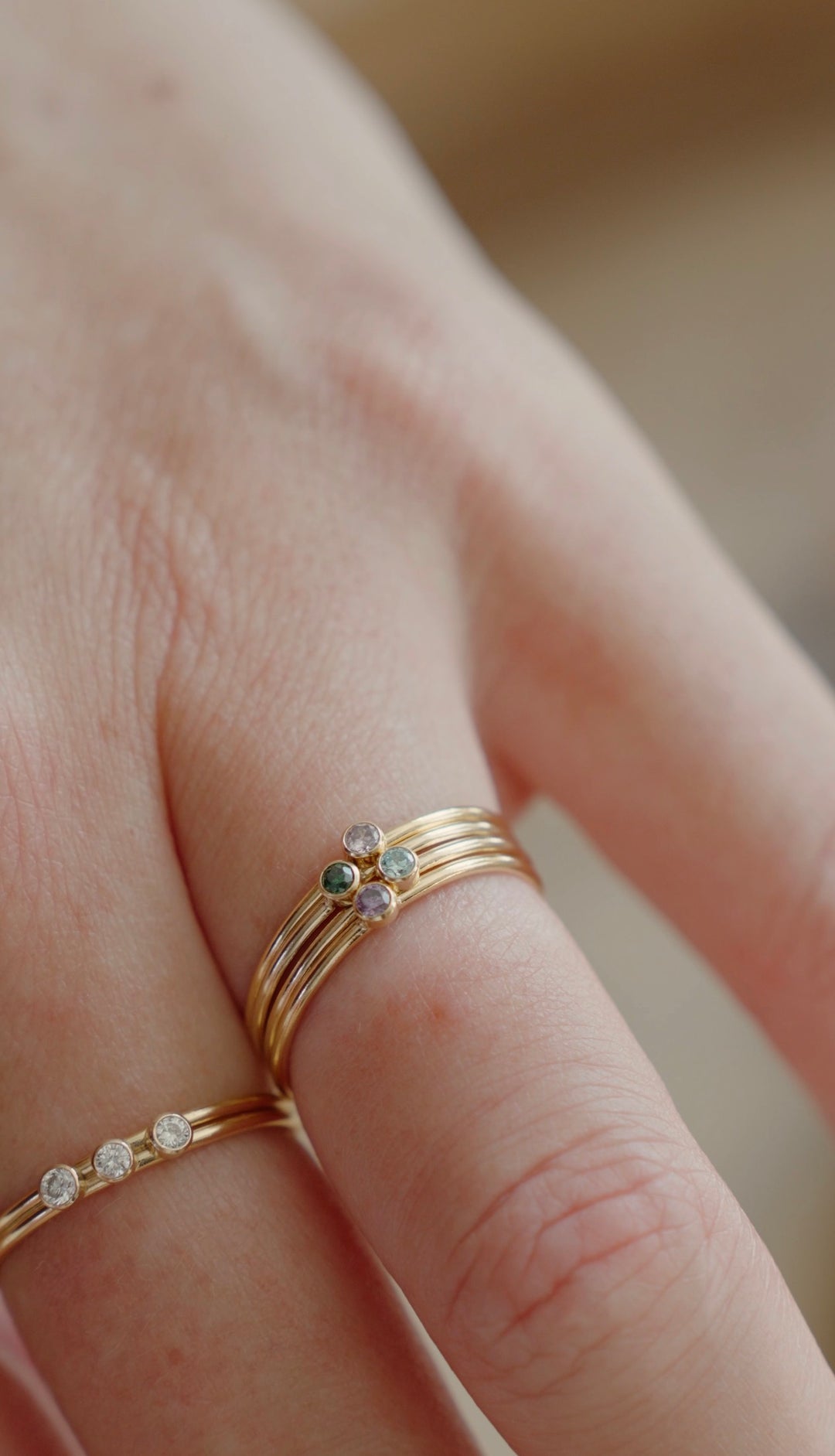 Birthstone ring juni